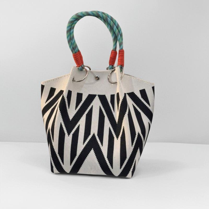 Nuova Borsa a Mano da Donna in - Women Bags For Sale recensione e prezzo